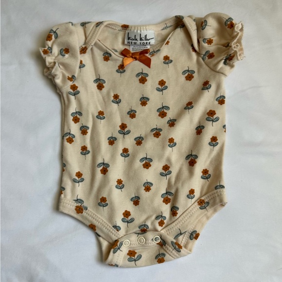 Baby Girl Fall Onesies 0-3 Months (3 pack) - Picture 4 of 6